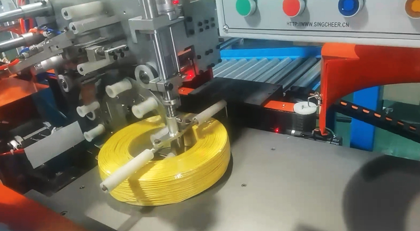 Online coiling and film wrapping intelligent extrusion production line